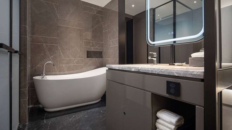 <b>Wyndham Garden West Railway Station Room</b>. Images powered by <a href="https://iceportal.shijigroup.com/" title="IcePortal" target="_blank">IcePortal</a>.