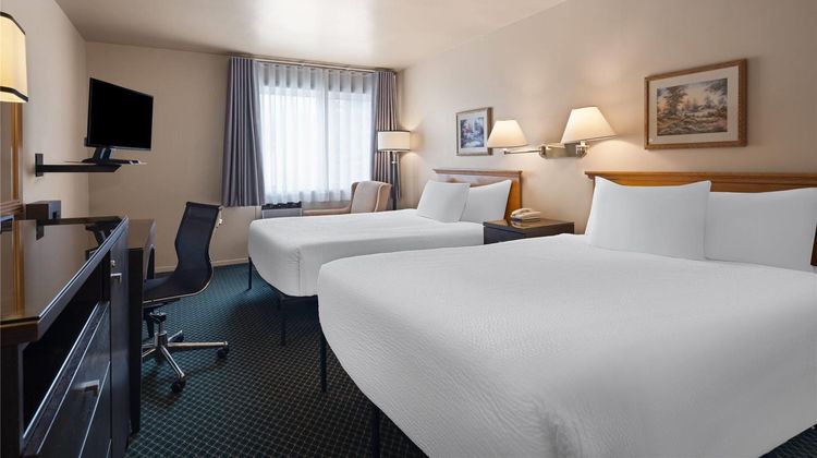 Travelodge by Wyndham Drummondville Room