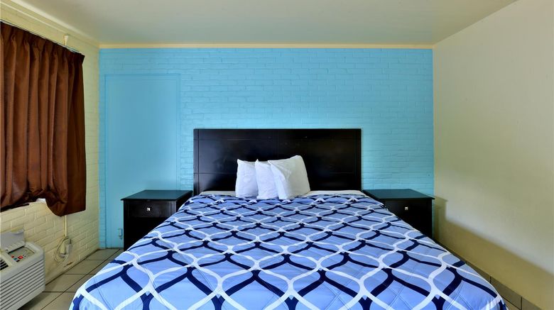 <b>Americas Best Value Inn San Antonio Room</b>. Images powered by <a href="https://iceportal.shijigroup.com/" title="IcePortal" target="_blank">IcePortal</a>.