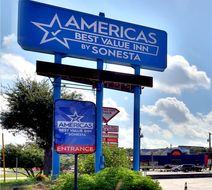 Americas Best Value Inn San Antonio Exterior