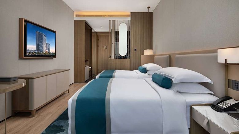 <b>Wyndham Garden Shenzhen Longhua Room</b>. Images powered by <a href="https://iceportal.shijigroup.com/" title="IcePortal" target="_blank">IcePortal</a>.
