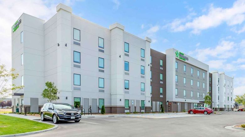 Premier Suites Boise - Meridian Exterior. Images powered by <a href="https://iceportal.shijigroup.com" target="_blank" rel="noopener">Ice Portal</a>.