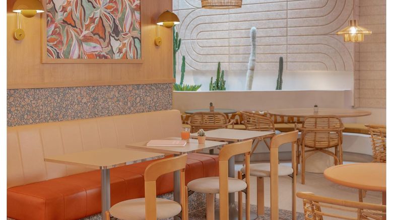<b>Nice Pam Hotel Restaurant</b>. Images powered by <a href="https://iceportal.shijigroup.com/" title="IcePortal" target="_blank">IcePortal</a>.
