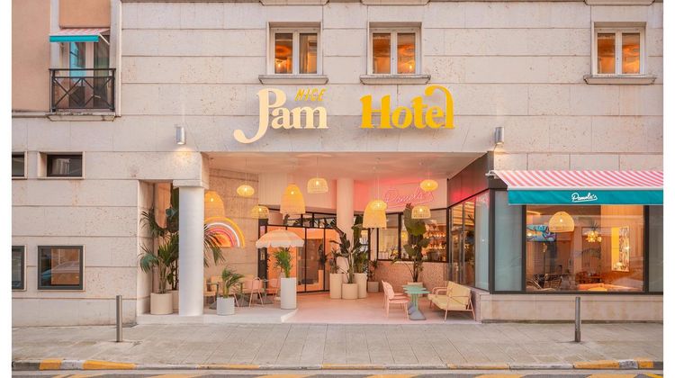 Nice Pam Hotel Exterior