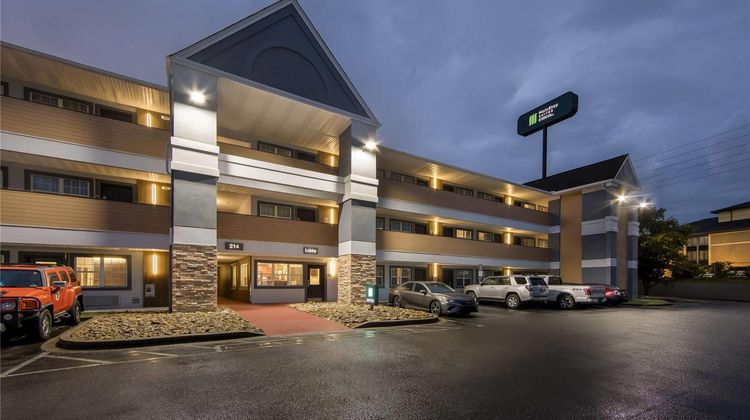 MainStay Suites Knoxville - Cedar Bluff Exterior