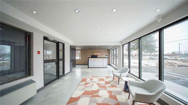 <b>Ramada by Wyndham Kingston Lobby</b>. Images powered by <a href="https://iceportal.shijigroup.com/" title="IcePortal" target="_blank">IcePortal</a>.