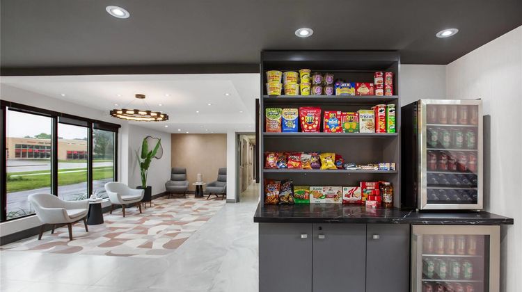 Ramada by Wyndham Kingston Other