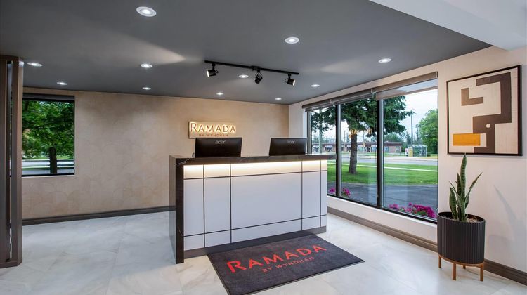 Ramada by Wyndham Kingston Lobby