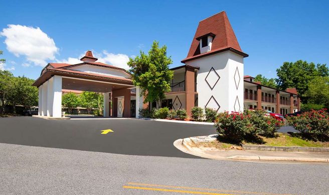 Days Inn by Wyndham Helen Exterior