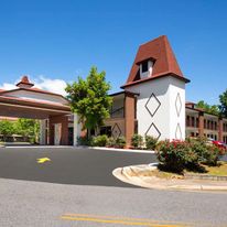Days Inn by Wyndham Helen