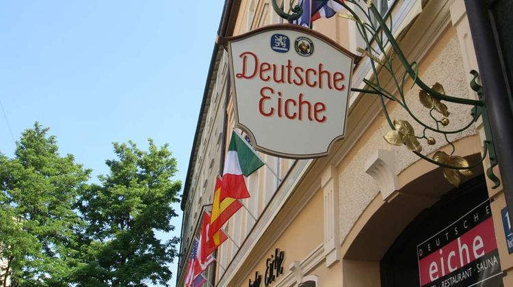 Deutsche Eiche Exterior
