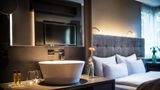 SAKS Urban Design Hotel Room
