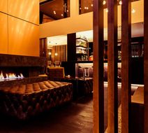 SAKS Urban Design Hotel Lobby