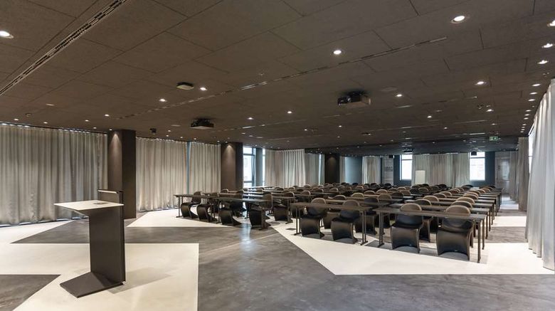 <b>Hotel Zonar Zagreb Meeting</b>. Images powered by <a href="https://iceportal.shijigroup.com/" title="IcePortal" target="_blank">IcePortal</a>.