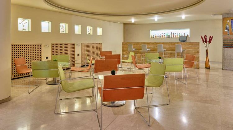 Macia Condor Hotel Restaurant