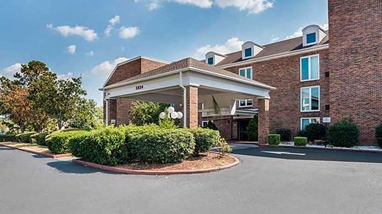 Baymont by Wyndham Montgomery AL Exterior