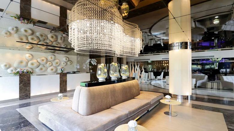 <b>The Sanctuary Resort, BW Signature Coll Lobby</b>. Images powered by <a href="https://iceportal.shijigroup.com/" title="IcePortal" target="_blank">IcePortal</a>.