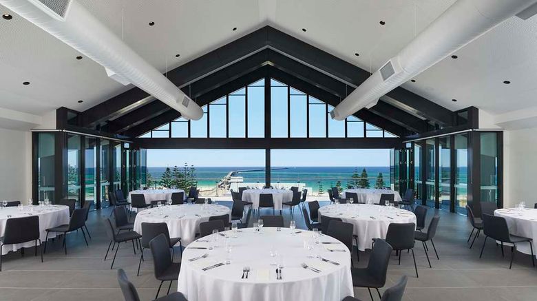 <b>Hilton Garden Inn Busselton Meeting</b>. Images powered by <a href="https://iceportal.shijigroup.com/" title="IcePortal" target="_blank">IcePortal</a>.