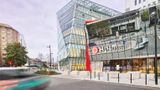 H4 Hotel Wyndham Paris Pleyel Resort Exterior