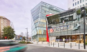 H4 Hotel Wyndham Paris Pleyel Resort