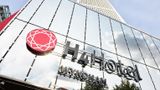 H4 Hotel Wyndham Paris Pleyel Resort Exterior