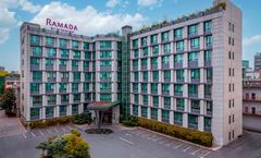 Ramada by Wyndham Xiangyang Fancheng