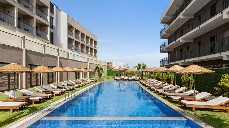 <b>Ramada by Wyndham Cesme Pool</b>. Images powered by <a href="https://iceportal.shijigroup.com/" title="IcePortal" target="_blank">IcePortal</a>.