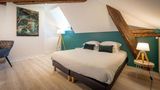 <b>Domaine de Roiffe Room</b>. Images powered by <a href="https://iceportal.shijigroup.com/" title="IcePortal" target="_blank">IcePortal</a>.