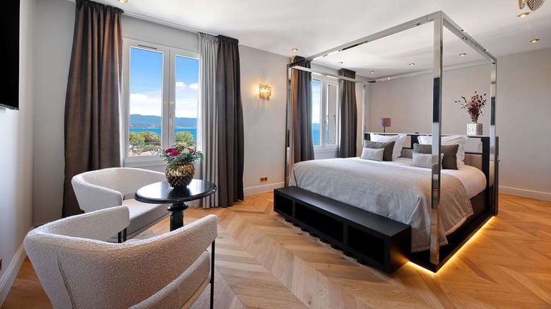 <b>Hotel San Carlu Room</b>. Images powered by <a href="https://iceportal.shijigroup.com/" title="IcePortal" target="_blank">IcePortal</a>.