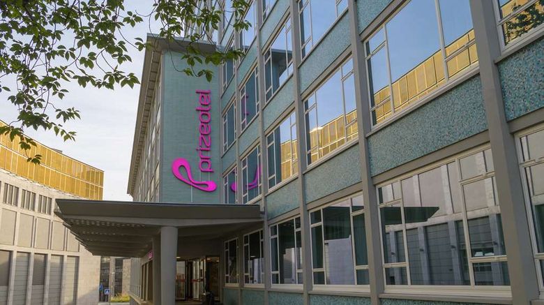 <b>Prize by Radisson, Dortmund City Other</b>. Images powered by <a href="https://iceportal.shijigroup.com/" title="IcePortal" target="_blank">IcePortal</a>.