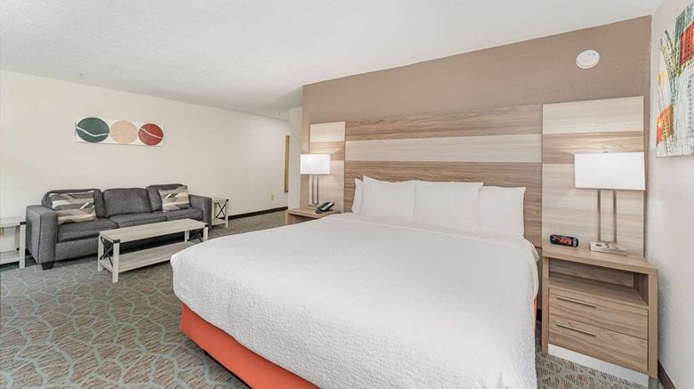 <b>Best Western Kernersville Suite</b>. Images powered by <a href="https://iceportal.shijigroup.com/" title="IcePortal" target="_blank">IcePortal</a>.