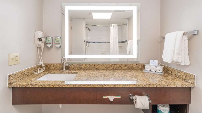 <b>Best Western Kernersville Suite</b>. Images powered by <a href="https://iceportal.shijigroup.com/" title="IcePortal" target="_blank">IcePortal</a>.