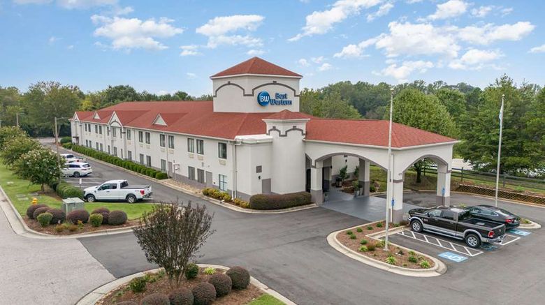 <b>Best Western Kernersville Exterior</b>. Images powered by <a href="https://iceportal.shijigroup.com/" title="IcePortal" target="_blank">IcePortal</a>.