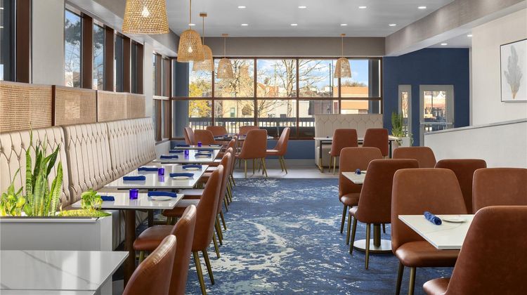 DoubleTree by Hilton Salisbury Restaurant