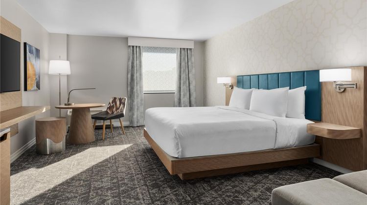 DoubleTree by Hilton Salisbury Room