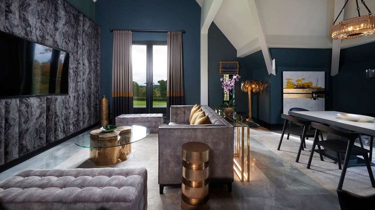 Aldwark Manor Estate Suite