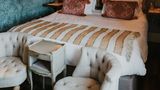Runa Farm Room