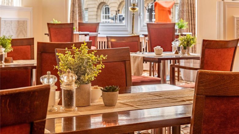 <b>Midland Hotel Bradford Restaurant</b>. Images powered by <a href="https://iceportal.shijigroup.com/" title="IcePortal" target="_blank">IcePortal</a>.