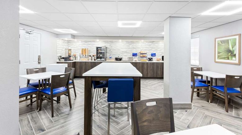 <b>Best Western Schaumburg-O'Hare NW Restaurant</b>. Images powered by <a href="https://iceportal.shijigroup.com/" title="IcePortal" target="_blank">IcePortal</a>.