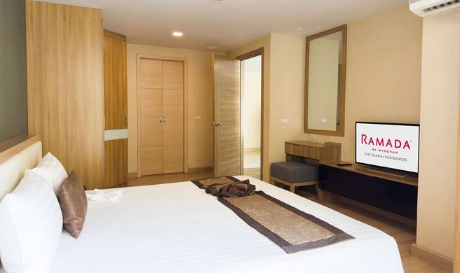 Ramada by Wyndham Bangkok Ten Ekamai Room