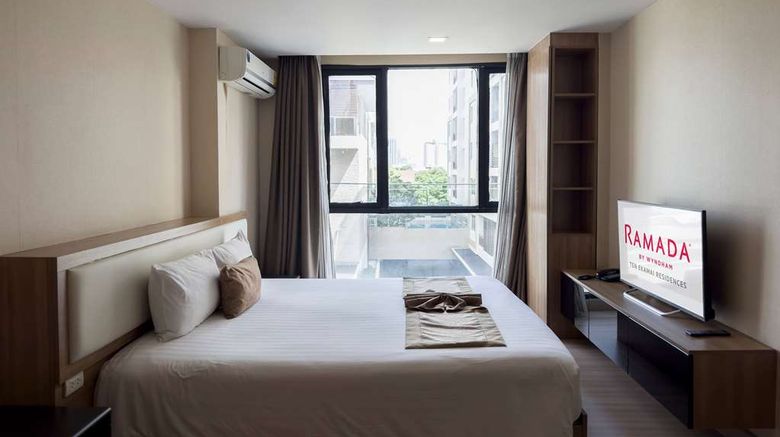 <b>Ramada by Wyndham Bangkok Ten Ekamai Room</b>. Images powered by <a href="https://iceportal.shijigroup.com/" title="IcePortal" target="_blank">IcePortal</a>.