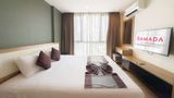 Ramada by Wyndham Bangkok Ten Ekamai Room