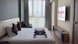 Ramada by Wyndham Bangkok Ten Ekamai Room
