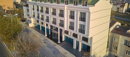Operla Airport TM Collection by Wyndham Exterior