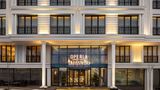 <b>Operla Airport TM Collection by Wyndham Exterior</b>. Images powered by <a href="https://iceportal.shijigroup.com/" title="IcePortal" target="_blank">IcePortal</a>.