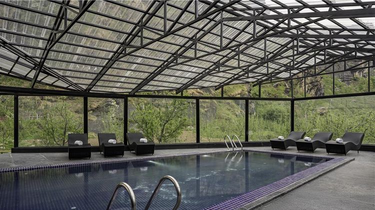 Palchan Hotel & Spa Radisson Individuals Pool
