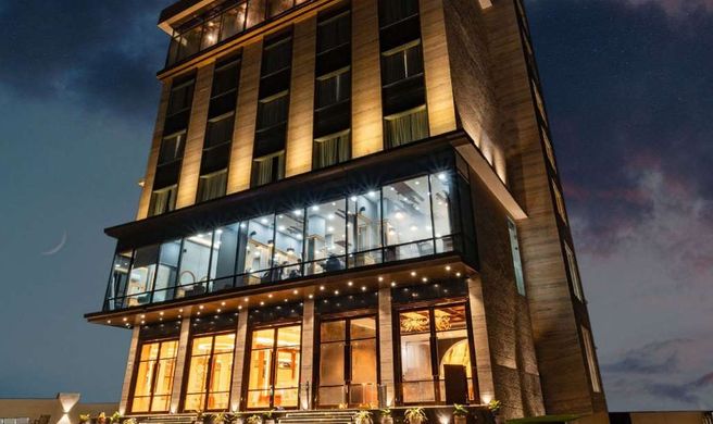 Clarion Hotel Epicure Exterior