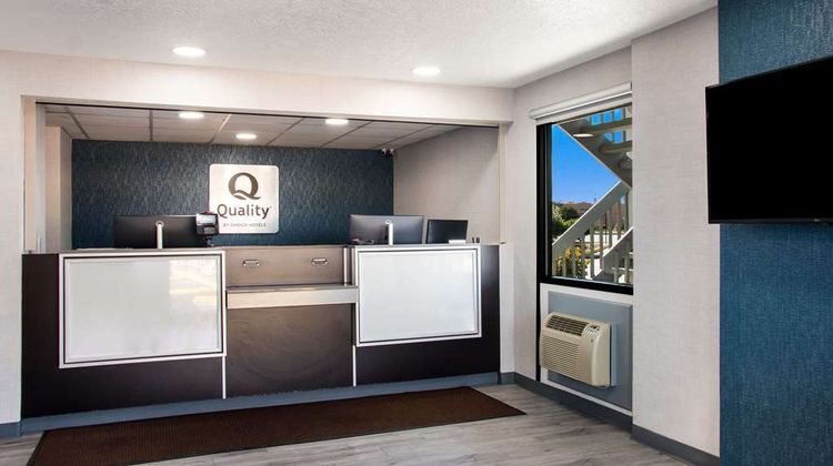 Quality Inn Lobby