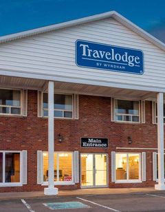 Travelodge by Wyndham Amherst