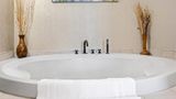 Travelodge by Wyndham Amherst Suite